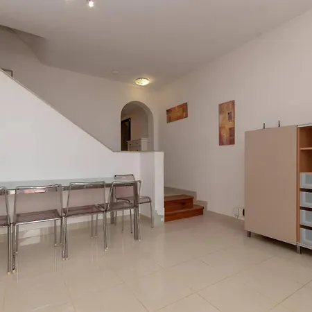Parque Santiago III 143 - Three Bed Villa Villa *