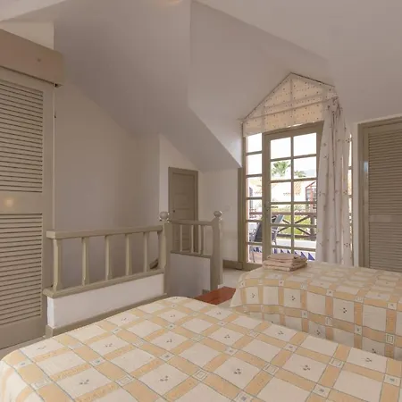 Parque Santiago III 143 - Three Bed Villa