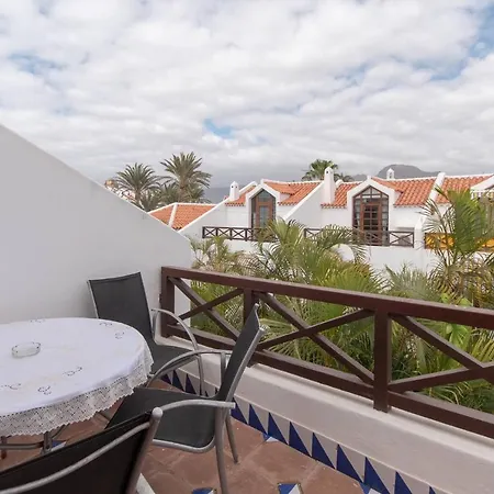 Parque Santiago III 143 - Three Bed Villa * Playa de las Americas (Tenerife)